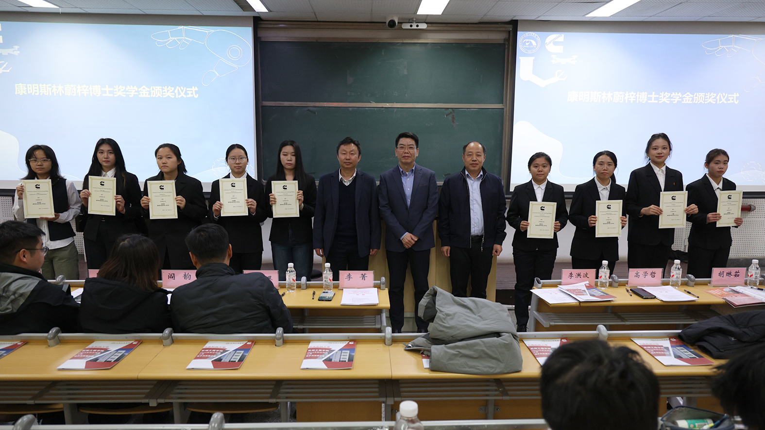 1764724833589852.jpg 1764724833589852.jpg